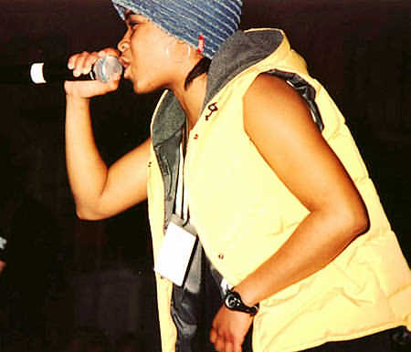 Ari en el Urban Hip Hop del año 2001. Foto: Elena Quintana. ( Varios : General de La Factoría del Ritmo 12 )