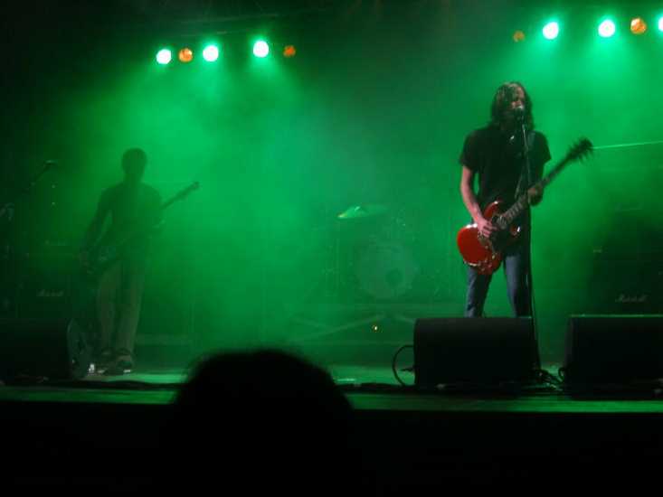 Nébula. Foto: Edward Aljimrrobo ( Bilbao Action Rock : Zorrozaurre 4 y 5 de julio del 2003 )