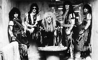 TWISTED SISTER