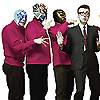 LOS STRAITJACKETS: "Reivindican al rock en español"