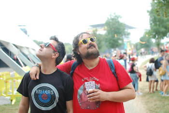 Luis y Victor ( Festivales : Contigo no, bicho )