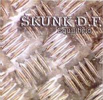 Skunk D.f.: Equilibrio