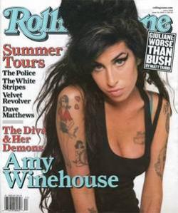 Amy Winehouse: Fue encontrada muerta en su casa de Londres.