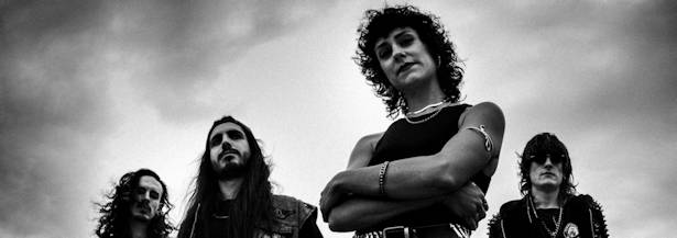 Curly Mane : Necesito Rock and Roll