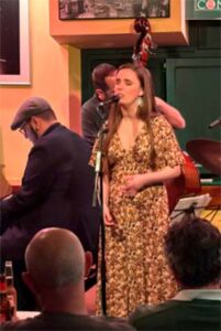 Irati Bilbao : Iluminada por la magia del jazz.