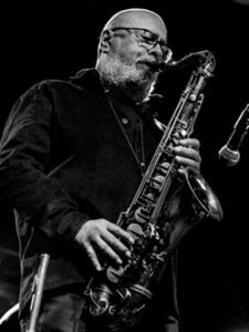 Bobby Martínez New Sextet : Vitalidad y memoria.