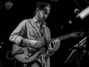 Bobby Martínez New Sextet : Vitalidad y memoria.