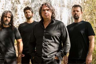 Latzen : Latzen ha vuelto al estudio tras 27 años.