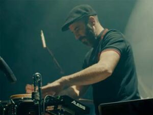 Fermin Muguruza : 40 + 2 años de resistencia.