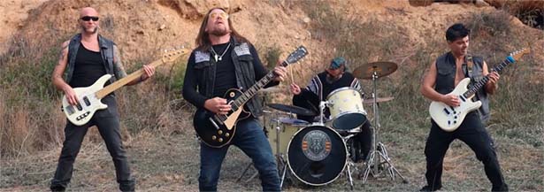 The Smoky Rednecks Band : Experiencia, clase y aullidos.